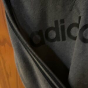 Adidas crew ￼
